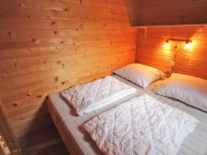 Holz_Ferienhaeuser Rechlin SEE 9800