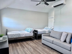 5 Bedroom plus loft room, 3 Bath home
