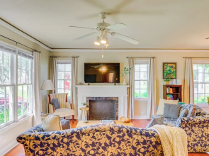 Home < 2 Mi to Mcgee Beach & Cole Park!