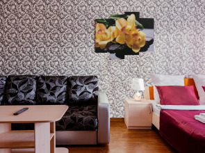 Пять Звёзд на Ленинградском 10