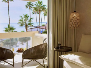 Top Studio on Marbella boulevard