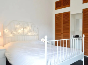 Modern Flat Near City Centre