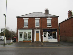 2 bed apartment complete with bedding and towels