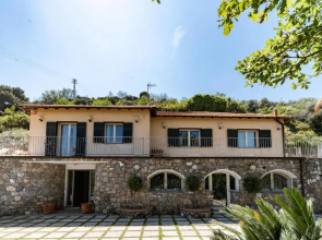 Villa Riviera- Bluchalet