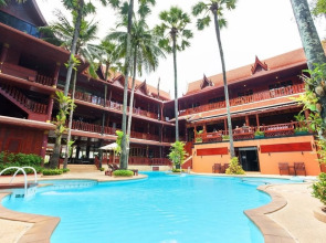 Royal Phawadee Village