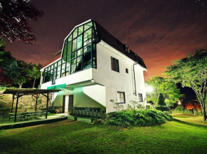 Jung Pension