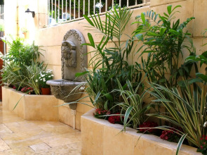 Dizengoff Suites Hotel