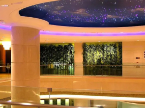 Shenghong International Hotel