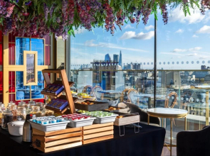 Hotel Indigo London - 1 Leicester Square by IHG