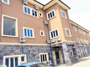 Mo-House Hotel and Event Center