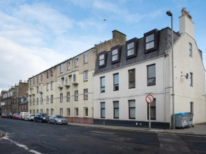 Stepping Stone Apartment