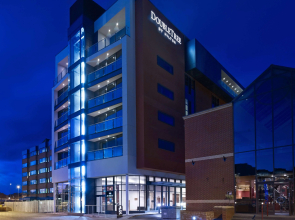 DoubleTree by Hilton Lincoln