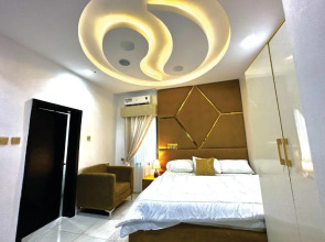 Pharrel Diplomatic Plus 3 Bedroom Suite