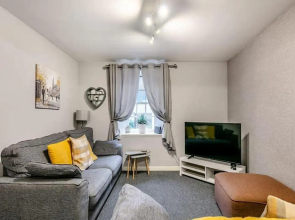 Townhouse Apartments Montrose