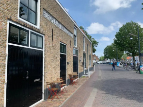 Pakhuis aan de Haven - stuurboord