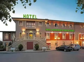 hotel gueñes