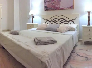Le Rose Suite Apartments