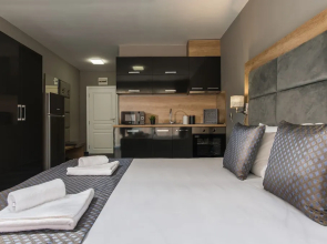 Marina Beach Apartments