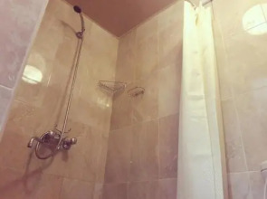 Nina's Guest Room