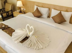 Airport Beach Hotel Phuket