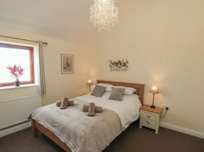 Curlew Cottage