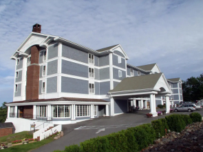 Bluenose Inn - Bar Harbor Collection