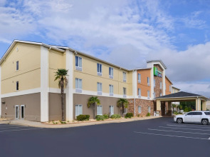 Holiday Inn Express Montgomery East I-85