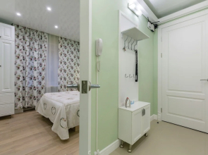 Апартаменты «Feelathome Невский»