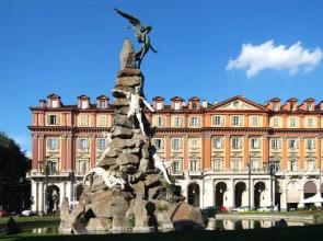 Apartment Piazza Statuto 9 Deluxe NEL PIENO CENTRO DI TORINO