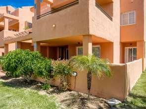 Luxurious and Spacious, 3 bedroom apartment ZA16