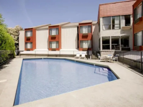 Americas Best Value Inn Portland