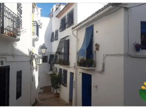Casa la Rana Charming Townhouse near the beach