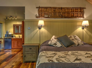 Shasta View Lodge