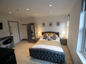 Modern Apartment in Coventry near Belgrade Theatre