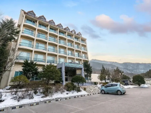 Gapyeong Chengpyeong Caviar Pension