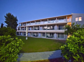 Palapart Gikas Suites And Studios