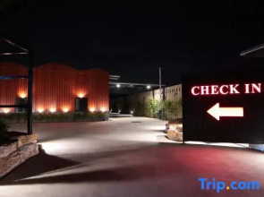 The Secret Garden Hotel Saraburi