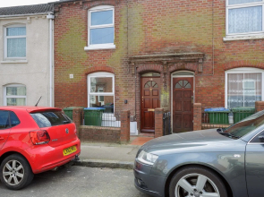 Blackberry - Stylish Self-contained Flats in Soton City Centre