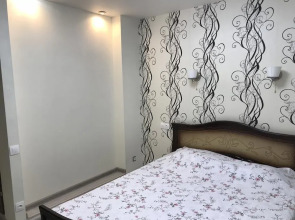 Часы Бунинская аллея