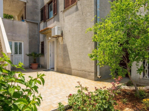 Stunning apartment in Mali Losinj w/ WiFi and 2 Bedrooms