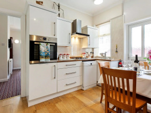 Cushy Apartment in Blackpool near Sea