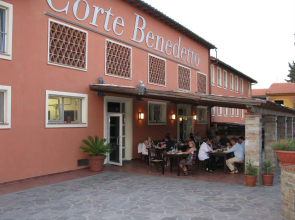 Agriturismo Corte Benedetto
