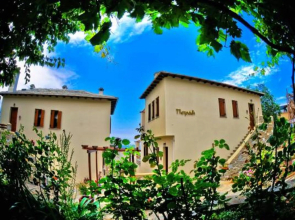 Petradi Hotel