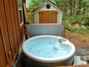 095GS - Hot Tub - WiFi - Pets Ok - Sleeps 4