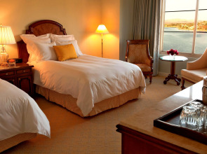 Hilton Lake Las Vegas Resort and Spa