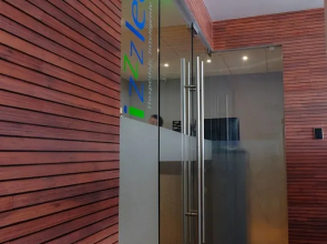 izZzleep Aeropuerto Terminal 2