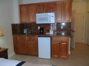 The Hollywood Beach Resort by RevMBE Consulting