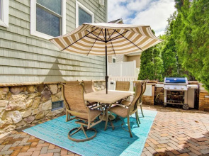 Ocean City Home w/ Fire Pit & Grill: Walk to Beach