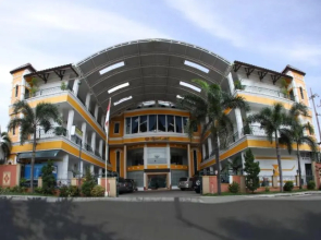 Kenari Asri Hotel
