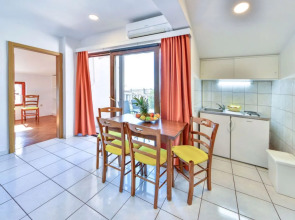 Apartment Damir Tampere 32379